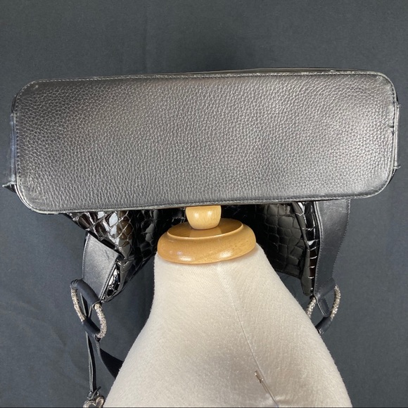 Brighton patent croc embossed leather shoulder bag - Picture 12 of 16